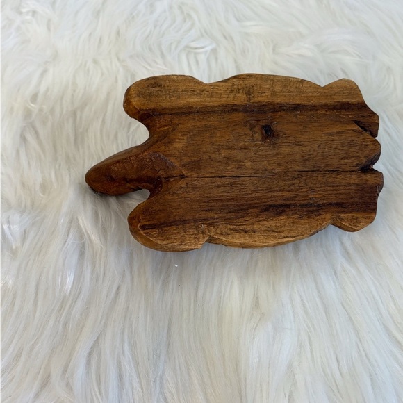 Handcrafted Wooden Turtle Decor - Picture 5 of 6